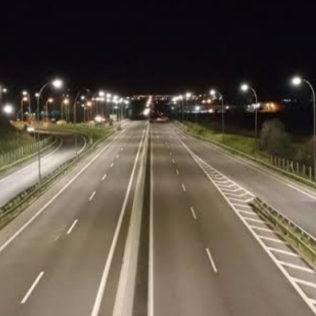 Street Light Installation and Maintenance
